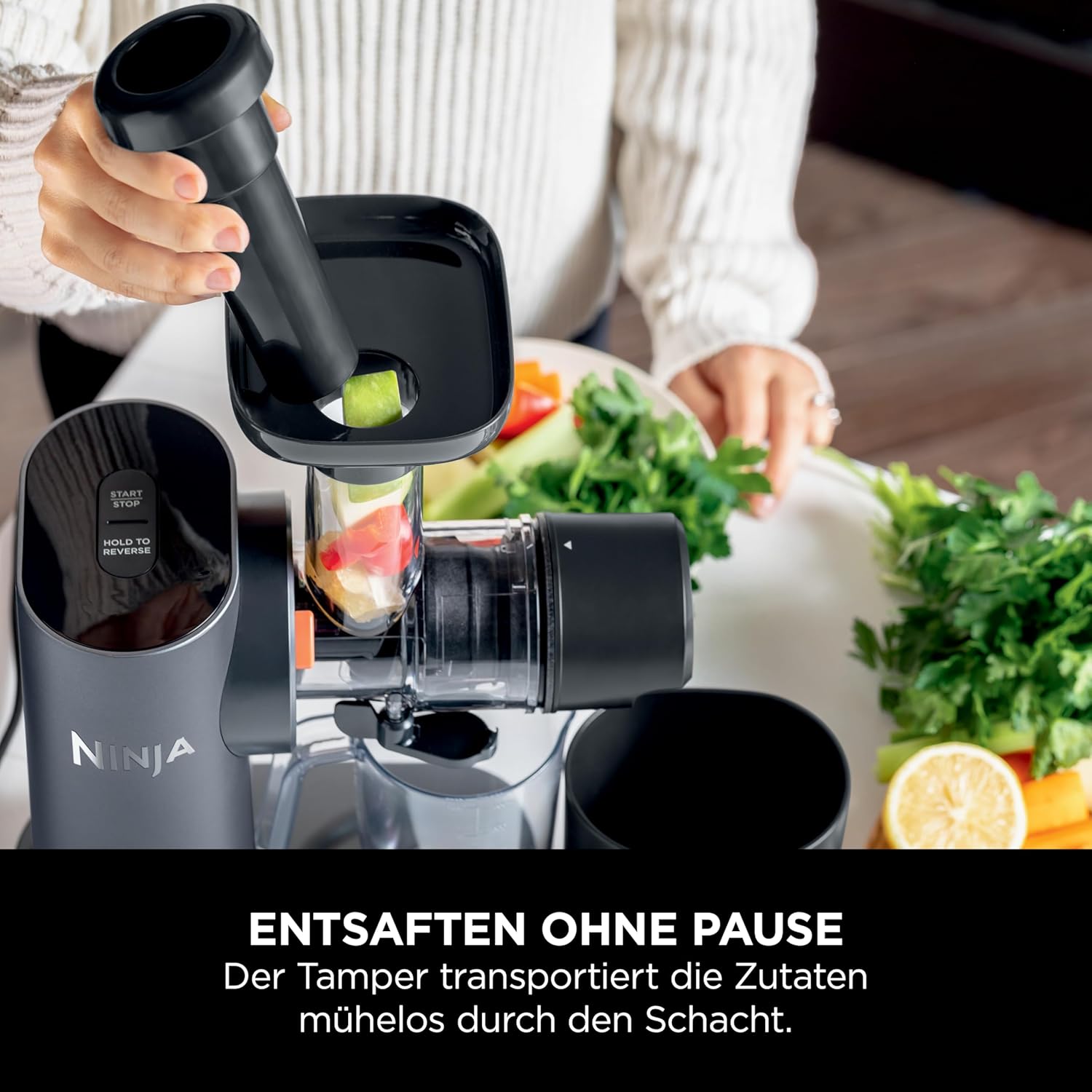 Ninja Cold Press Juicer Vegetable and Fruit with 700ml Cup & 1.1L Pulp Container, for Fresh Juices, Drinks & Wellness Shots, Compact, Dishwasher Safe & Removable Parts, Grey JC151EU
