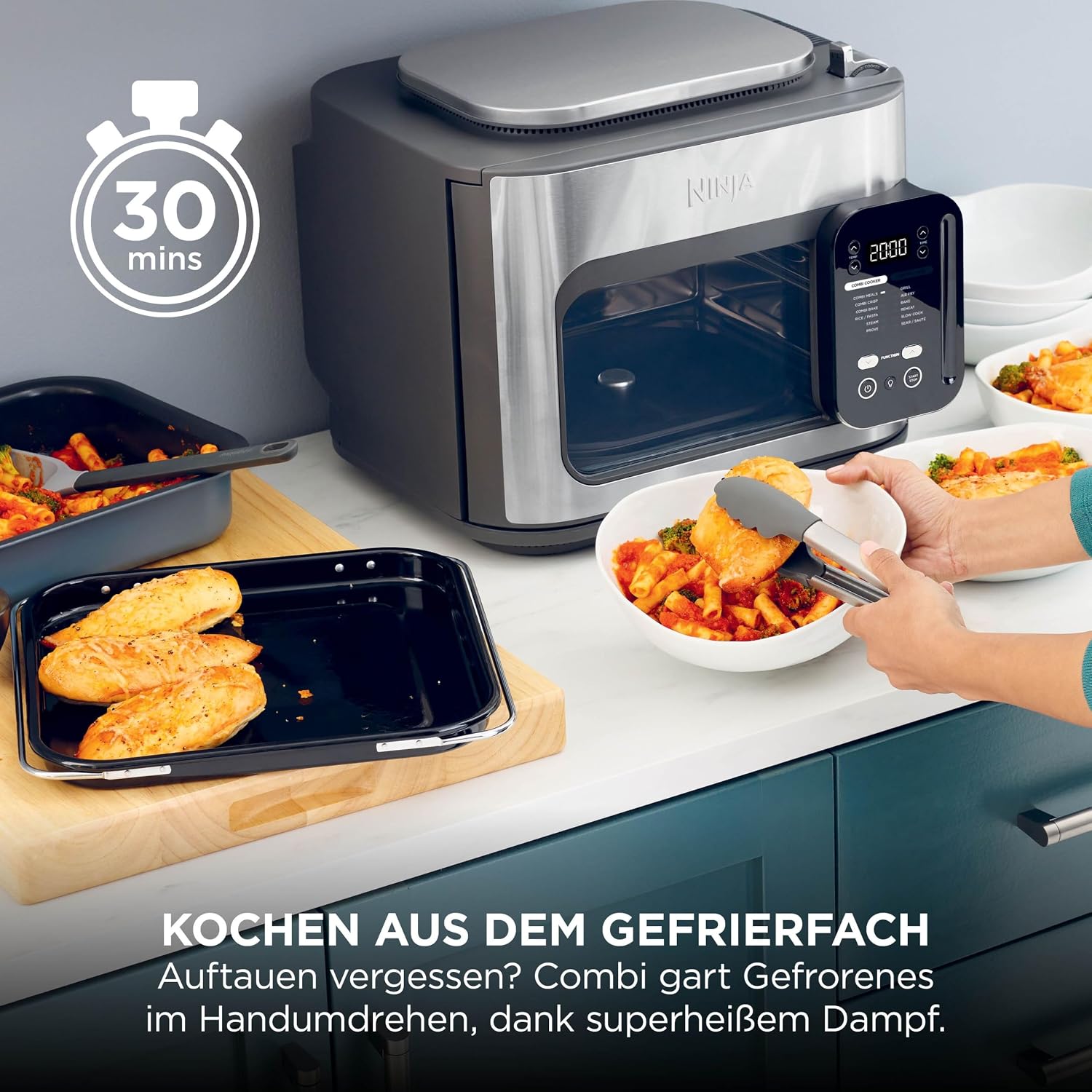 Ninja Combi 12-in-1 Multikocher, Ofen & Heißluftfritteuse, 12 Kochfunktionen, Air Fryer & Grillen Zubereitung in 15 Min*, mit Backblech, Pfanne, Crisper Gittereinsatz, Rezeptanleitung, Grau, SFP700EU.