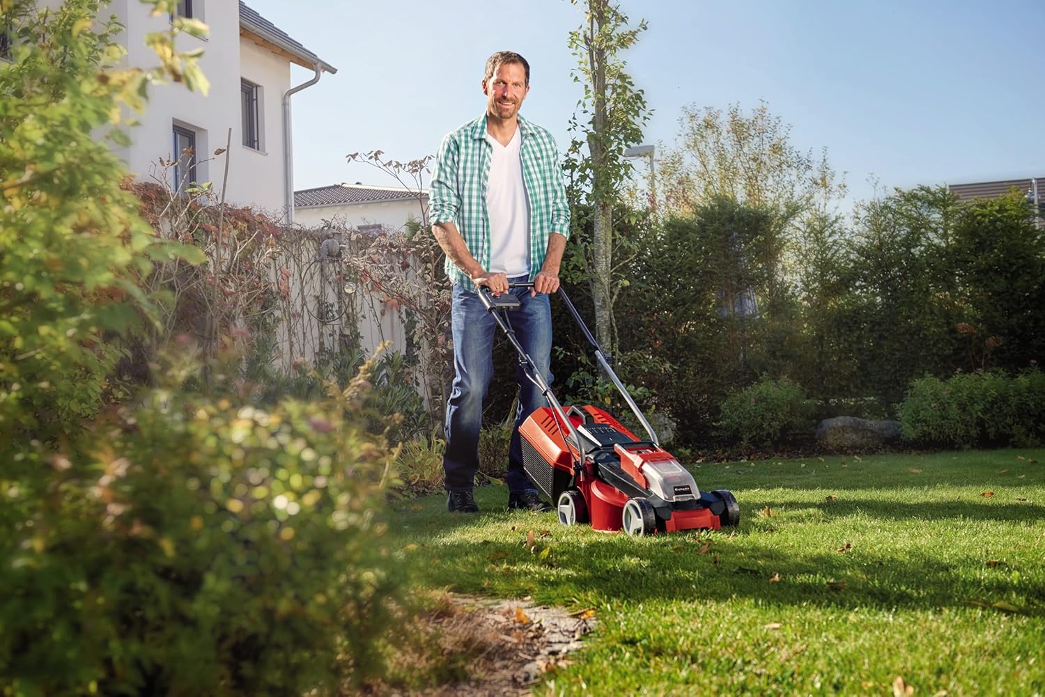 Einhell City Battery-Powered Lawnmower GE-CM 18/30 Li-Solo Power X-Change (18 V, 30 cm Cutting Width up to 150 m², Brushless, 25 L Grass Catcher Basket, 30–70 mm Cutting Height, without Battery)