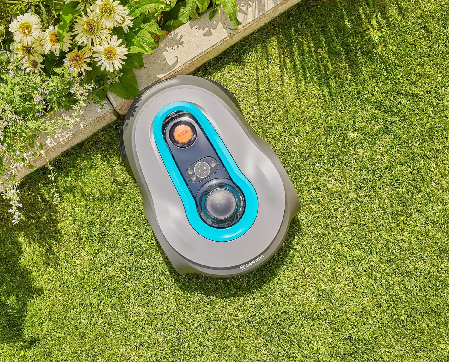 Gardena SILENO Free 1100 m² kabelloser Mähroboter, App & LONA